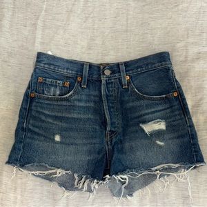 Levi’s high waisted jean shorts (501)- size 26
